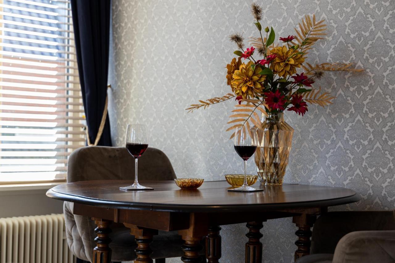 De Jonge Barones Bed & Breakfast Beetsterzwaag Luaran gambar