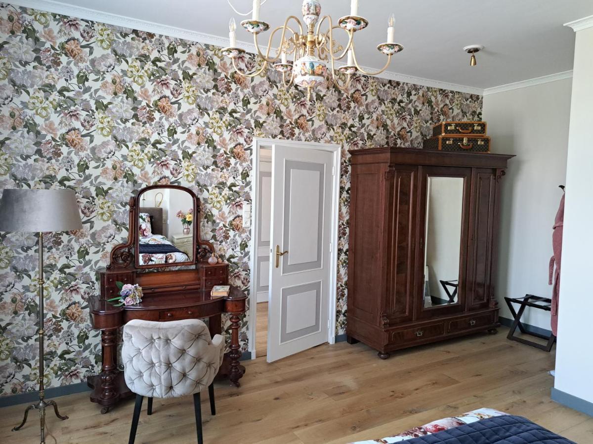 De Jonge Barones Bed & Breakfast Beetsterzwaag Luaran gambar