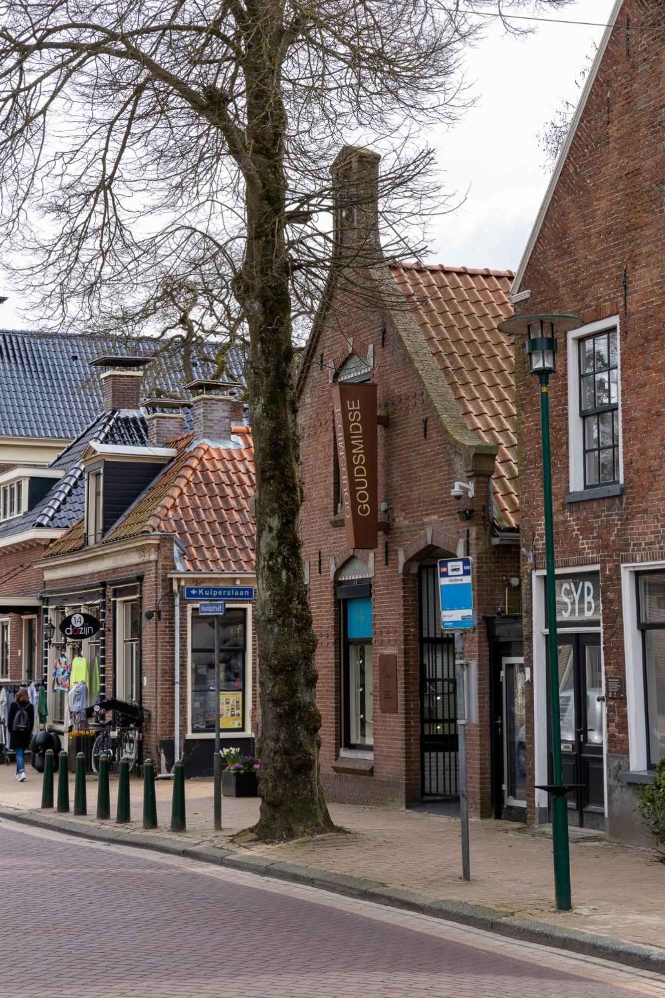 De Jonge Barones Bed & Breakfast Beetsterzwaag Luaran gambar